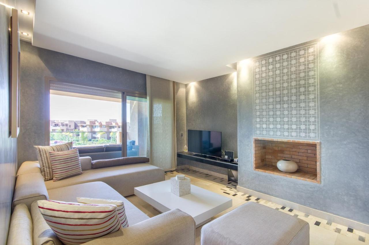Lumineux Et Vue Degagee Sur Piscine A Prestigia Apartment Маракеш Екстериор снимка