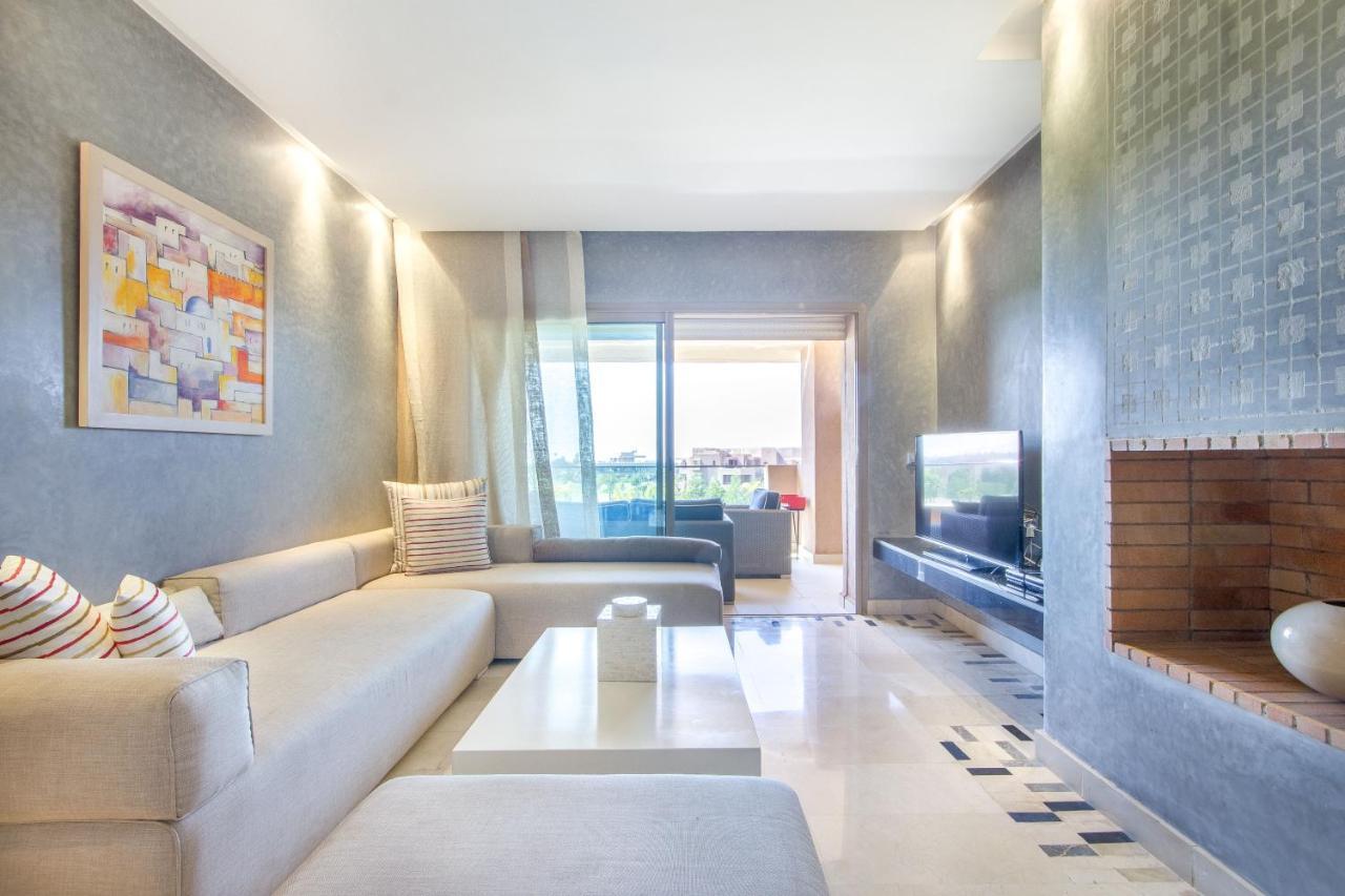 Lumineux Et Vue Degagee Sur Piscine A Prestigia Apartment Маракеш Екстериор снимка